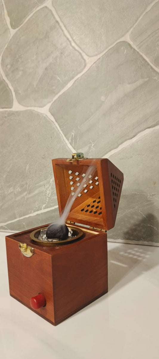 Non Electric WOODEN PYRAMID